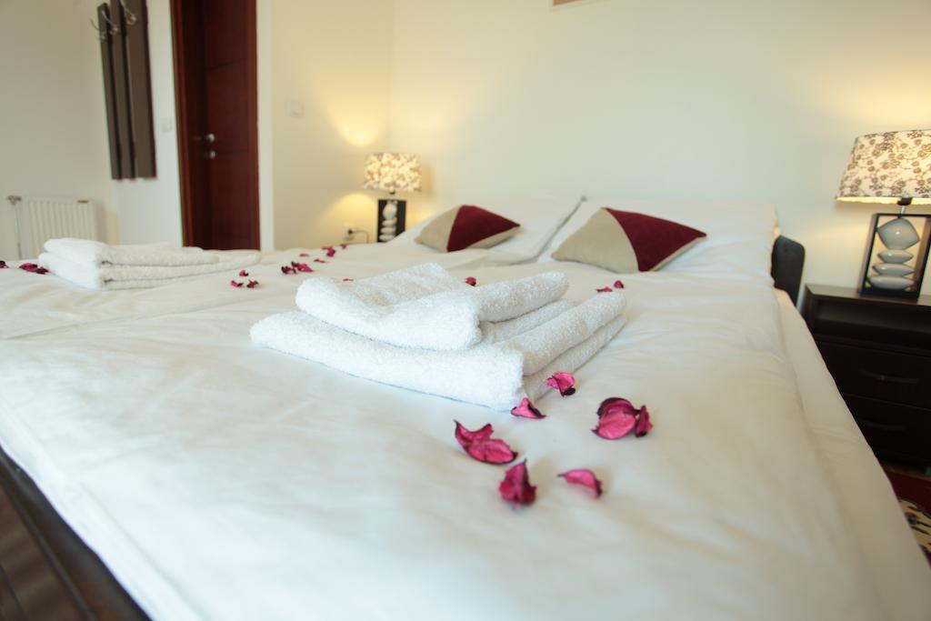 Hostel Royal Obrenovac  Стая снимка